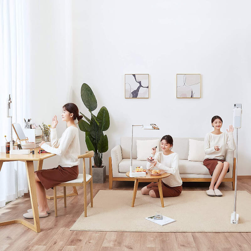 mobile phone stand with light for video recording